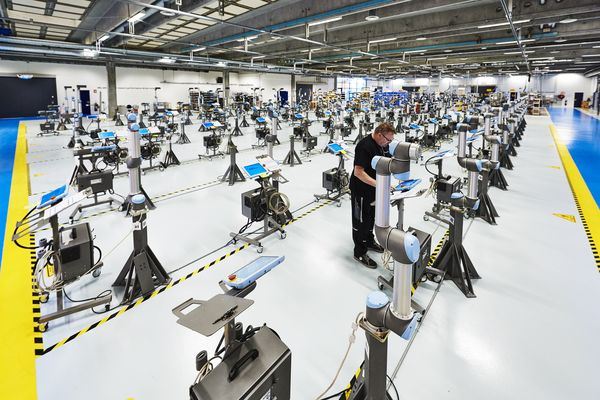 Collaborative robot arms reduce costs, optimize productivity, and improve quality across industries Collaborative robot arms reduce costs, optimize productivity, and improve quality across industries